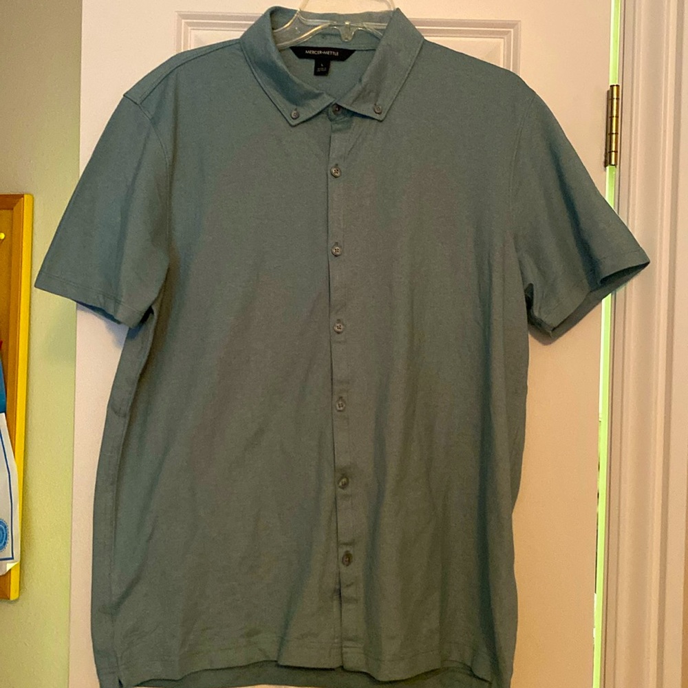 Mercer & Mettle Men’s Large Green Short Sleeve button down shirt